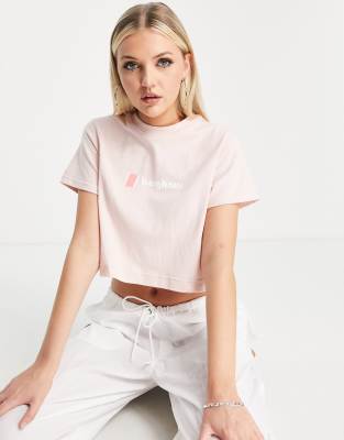  Berghaus cropped t-shirt in pink 