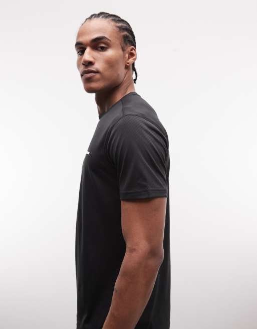 Berghaus Dawdon tech t-shirt in black, 5 of 5