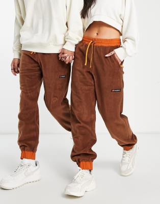 Berghaus Dean Street unisex oversized sherpa fleece trackies in brown - ASOS Price Checker