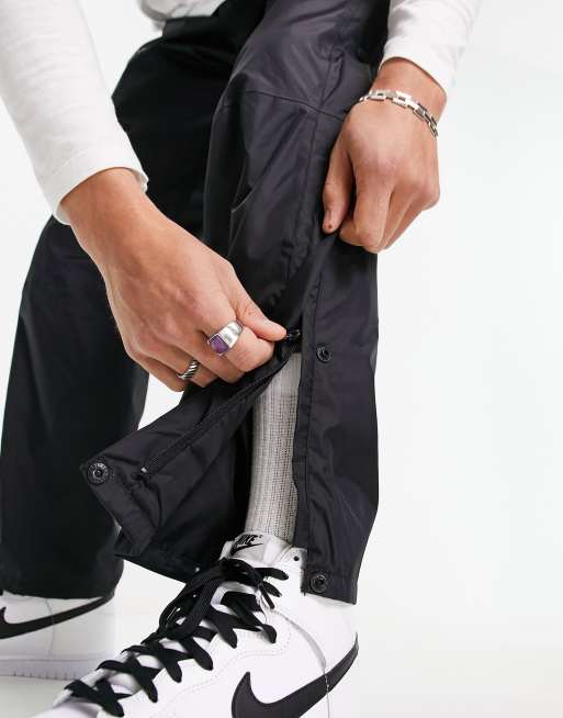 Berghaus – Deluge 2.0 – Wasserdichte Hosen in Schwarz, 3 von 4