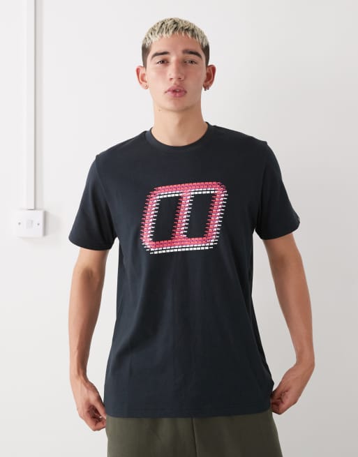 Berghaus glitched block tee in black