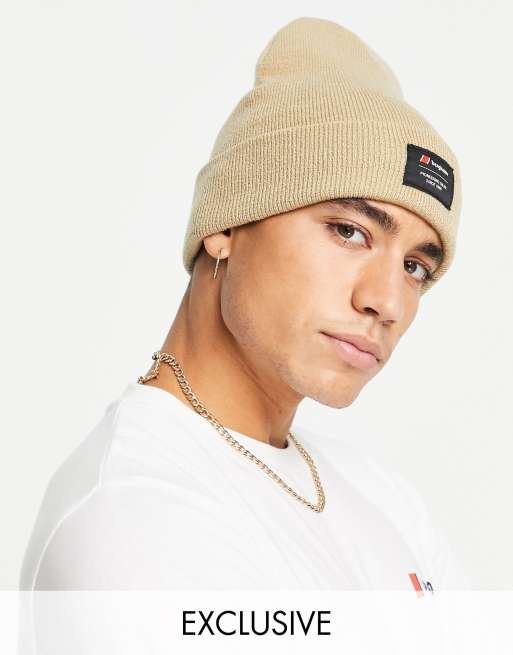 Berghaus – Heritage Badge – Strickmütze in Braun, exklusiv bei ASOS