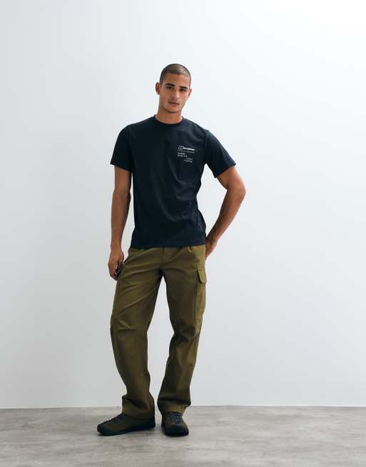 Berghaus Mount 10 essential graphic t-shirt in jet black, 2 of 5