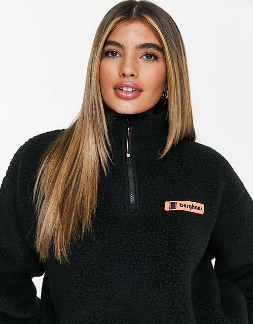 Hoodies & Sweatshirts Berghaus Retaya cropped 1/4 zip fleece with toggle in black 