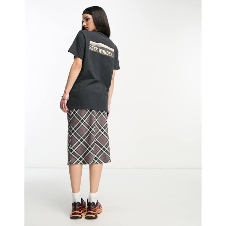 Berghaus Kanchenjunga Static mountain back print t-shirt in white