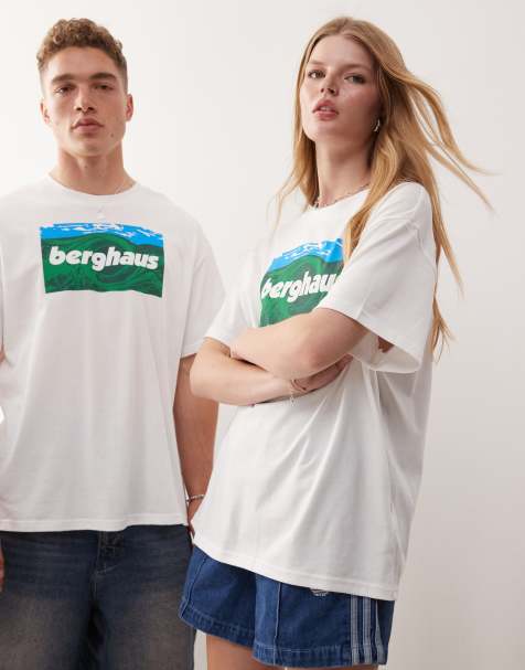 Berghaus T-shirt unisex twisted skies t-shirt in pure white - view 1
