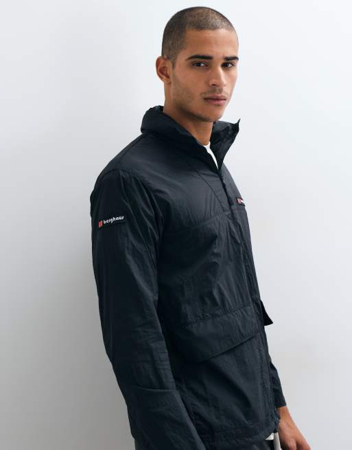 Berghaus Trango mountain windbreaker in jet black, 4 of 5