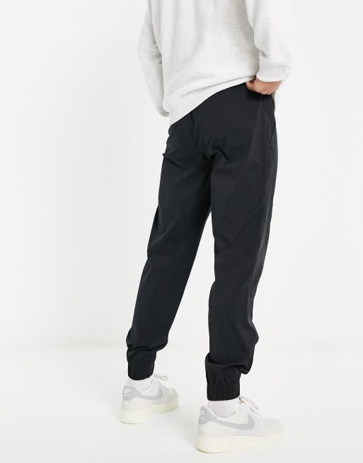 Carhartt madison jogger on sale black