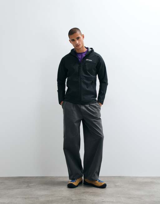 Berghaus Vantashell jacket in jet black, 2 of 5