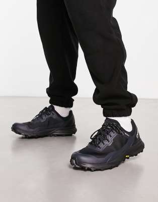 Berghaus Berghaus VC22 Gore-TEX waterproof insulated hiking trainers with high grip Vibram sole in black