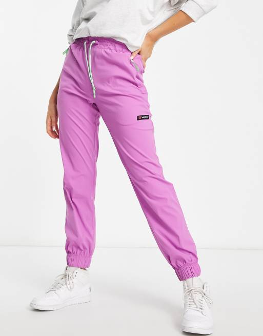 Berghaus - Windpant 90 - Lyserøde joggingbukser i retrostil