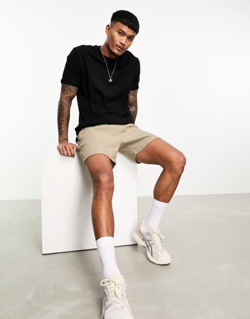 Bershka 2 pack longline t-shirt in black and white, 4 of 4