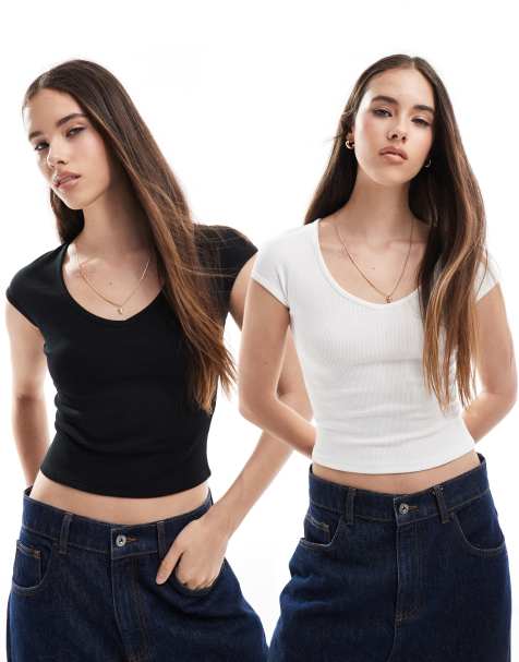 Bershka 2 pack v-neck baby tee in black and white - view 1