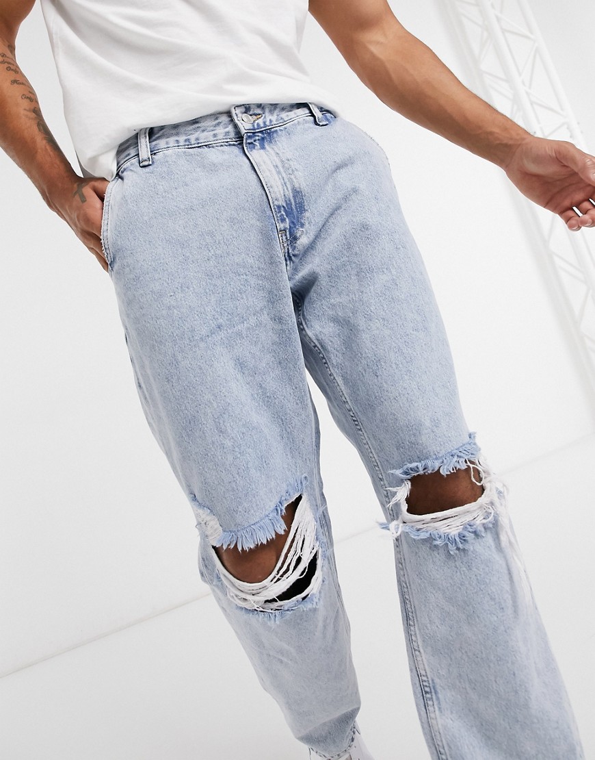 Bershka - 90's fit jeans met kniescheuren in blauwe wassing