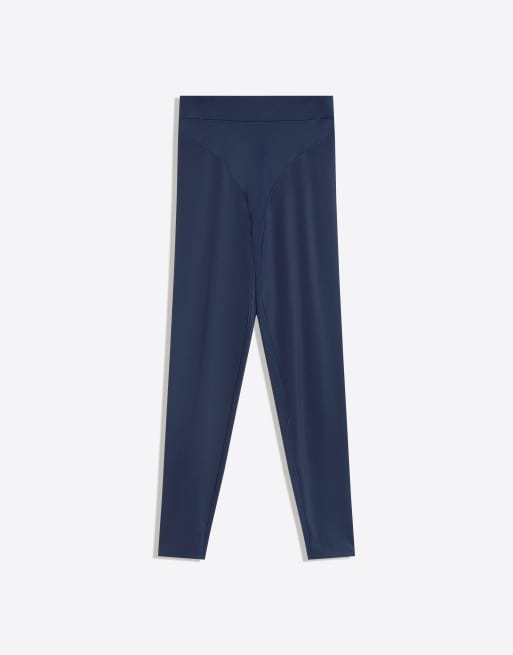 Bershka åndbare hurtigtørrende tekniske leggings i ruskindseffekt med EVA i blå, 5 af 5