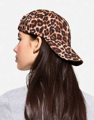 Bershka animal print cap in brown - view 1