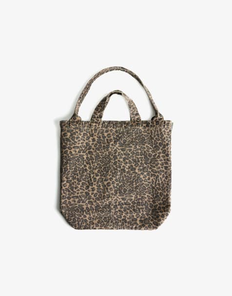 Bershka Animal print shopper bag in brown - view 1