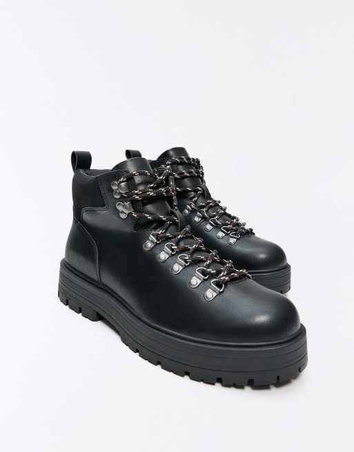Bershka ankelboots med snörning i svart, 4 av 6