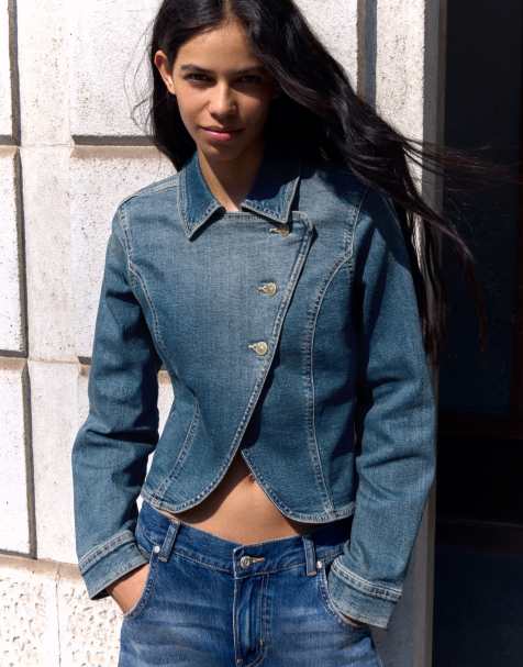 Bershka Asymmetric fitted denim jacket in denim blue - view 1