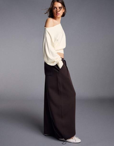 Bershka Asymmetric neck jumper in ecru - view 1