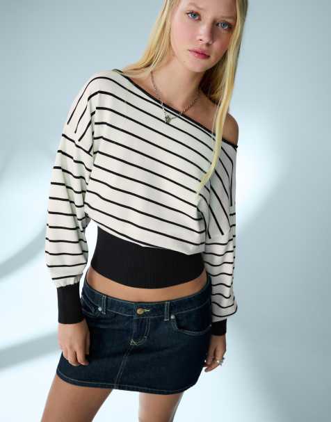 Bershka Asymmetric neck print jumper in black