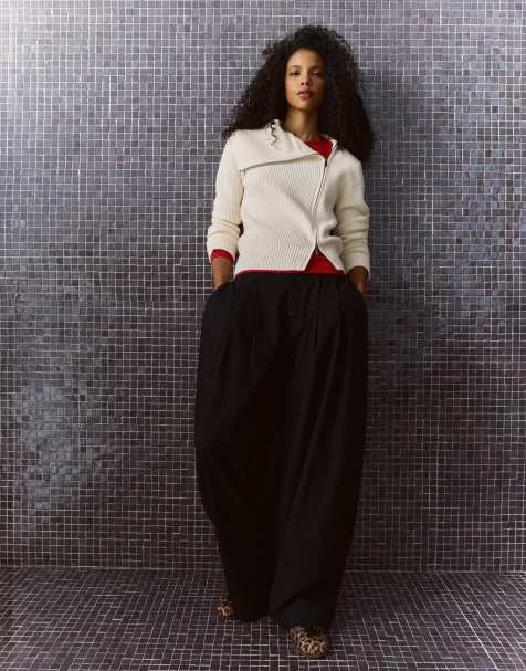 Bershka asymmetrisch gebreid jack met rits in ecru - view 1