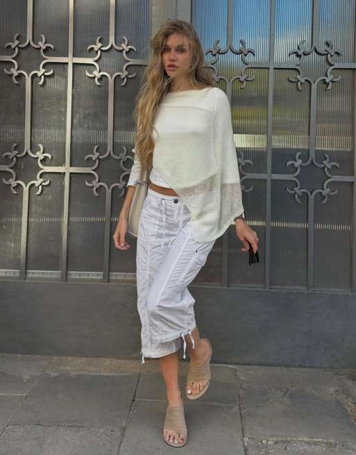 Bershka - Asymmetrische poncho in ecru, 3 van 4