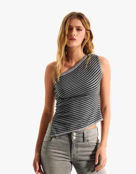 Bershka - Asymmetrische top in lichtgrijs - view 1