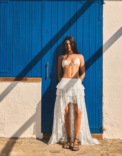 Bershka asymmetrischer Midirock aus Spitze in Weiß - view 1