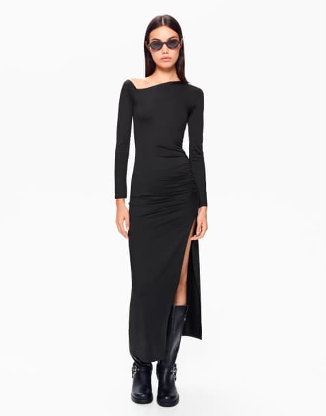 Bershka – Asymmetrisches, langärmliges Midikleid in Schwarz - view 1