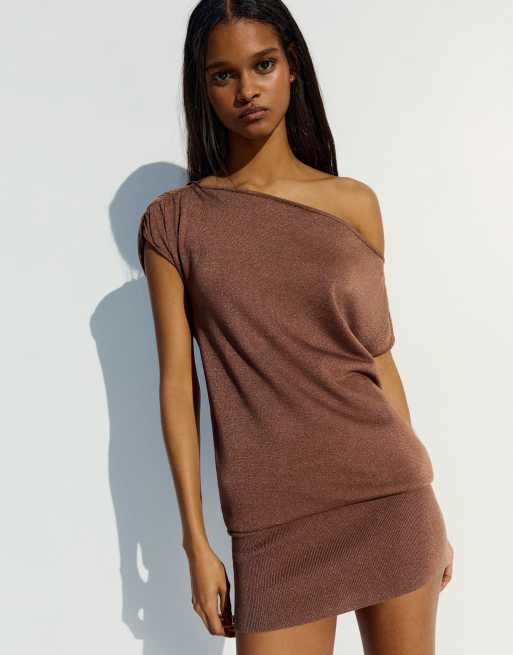 Bershka – Asymmetrisches Minikleid in Braun, 3 von 4