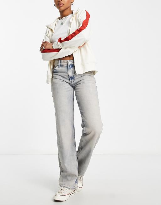 Bershka – Ausgewaschene, gebleichte Jeans in Blau mit geradem Bein