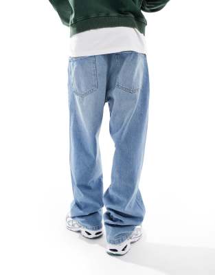 Bershka Balloon Fit Jeans In Blue