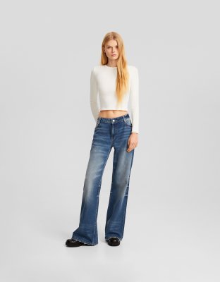 Bershka Baggy Flared Jeans In Dirty Wash Blue