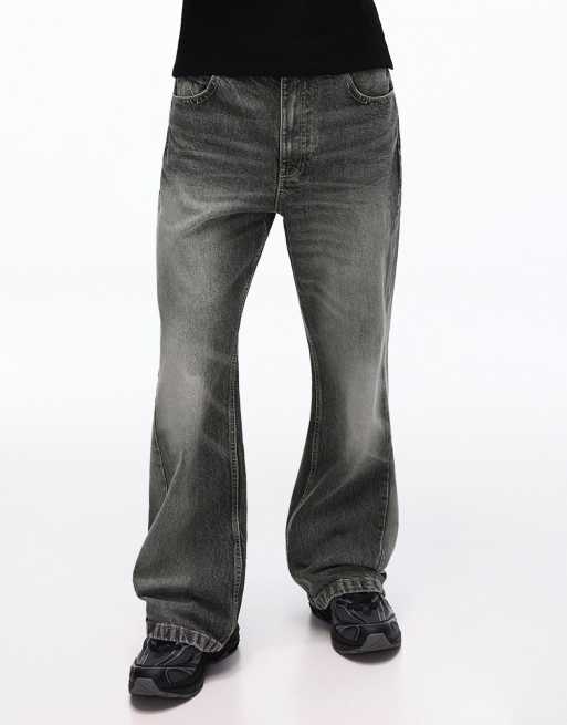 Bershka - Baggy flared jeans in grijs, 3 van 4