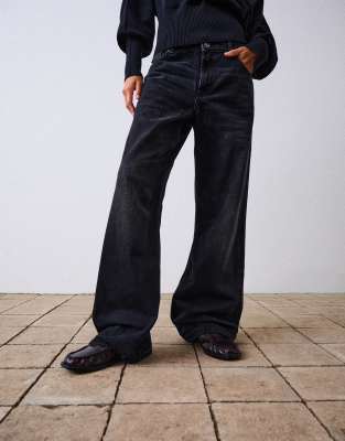 Bershka - Baggy-Jeans in Schwarz