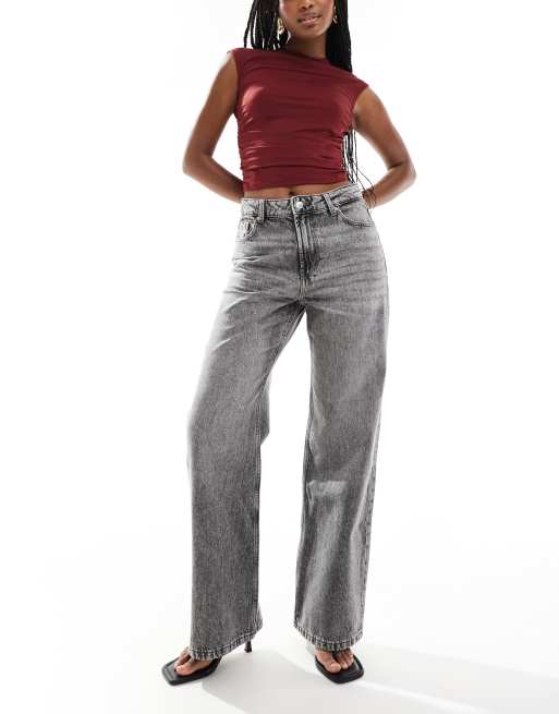 Bershka - Baggy jeans met hoge taille en wijde pijpen in grijs met donkere wassing
