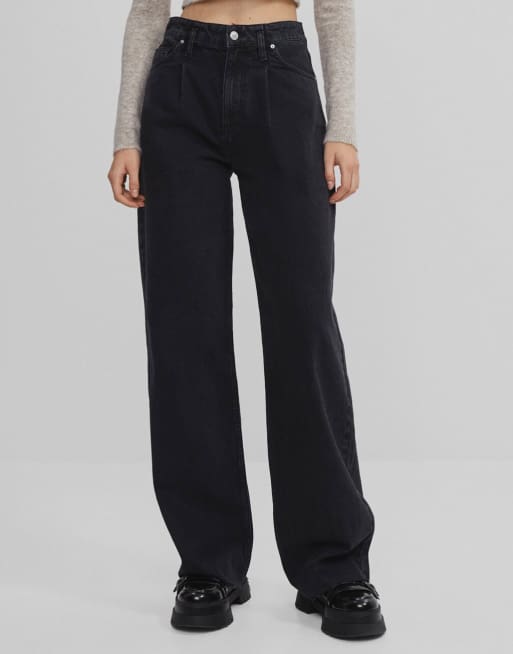 Bershka - Baggy jeans met wijde pijpen in jaren 90-stijl in zwart