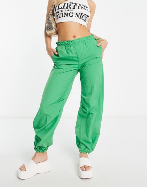 Bershka baggy parachute tech pants in green - view 1