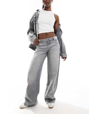 baggy wide leg jeans in washed gray