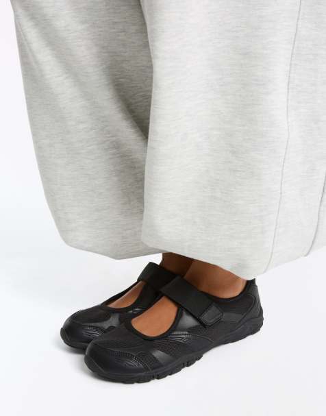 Bershka ballerines de sport Barefoot noires - view 1