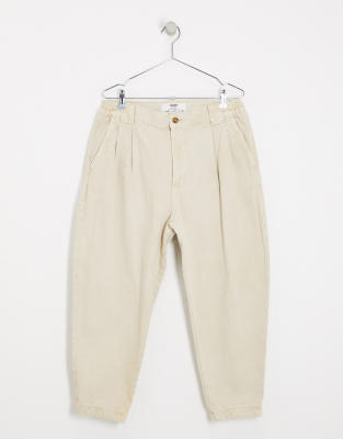 jeans beige bershka