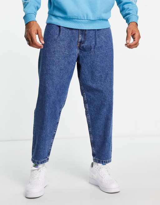 Bershka balloon fit jeans in mid blue | ASOS