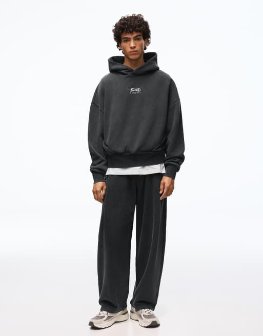 Bershka Balloon fit washed joggers with pleats in black, 6 of 7