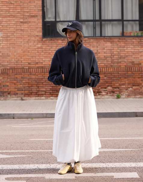 Bershka Balloon midi skirt in white