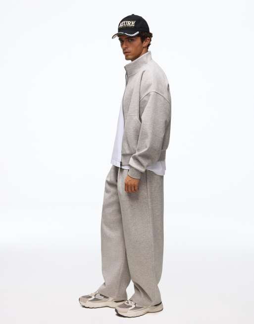 Bershka Balloon pleated tailored trousers in light grey, 3 of 5