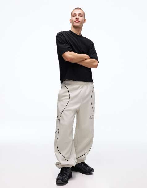 Bershka Balloon print trousers in beige - view 1