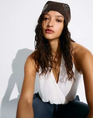 Bershka - Bandana clouté - Marron