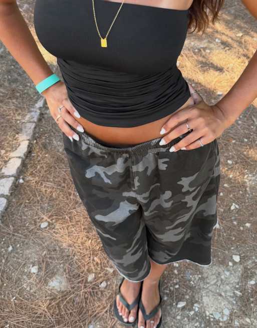 Bershka - Bandeau-top met rimpeleffect in zwart, 4 van 5