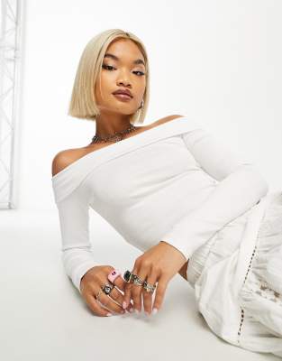 Bershka Bershka bardot soft touch long sleeve top co-ord in white